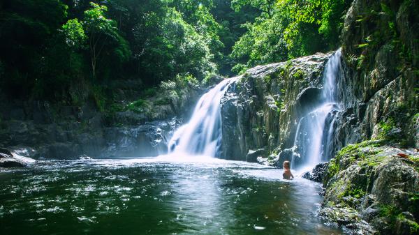 tourism waterfall